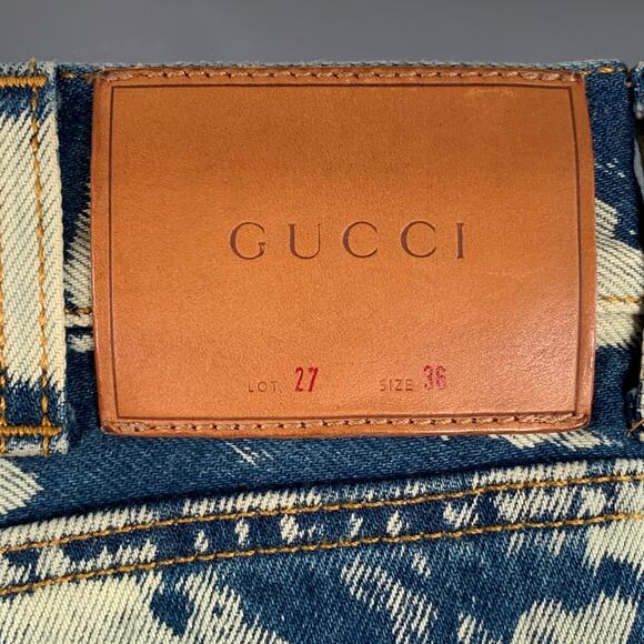 GUCCI Cruise 2017 Size 36 Indigo White Bleached Denim Studded Button Fly Jeans - Picture 5 of 9